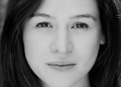 Image of Yael Stone