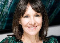 Image of Arlene Phillips