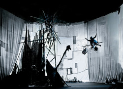 Image of La Compagnie du Hanneton presented by Perth International Arts Festival